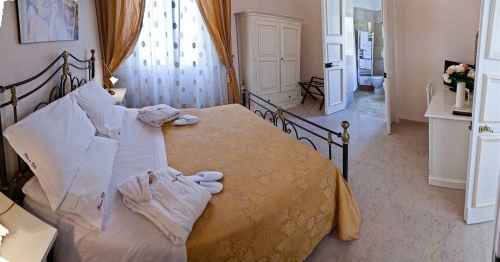 Palazzo Volta Boutique Luxury B&B Nardò Exteriör bild