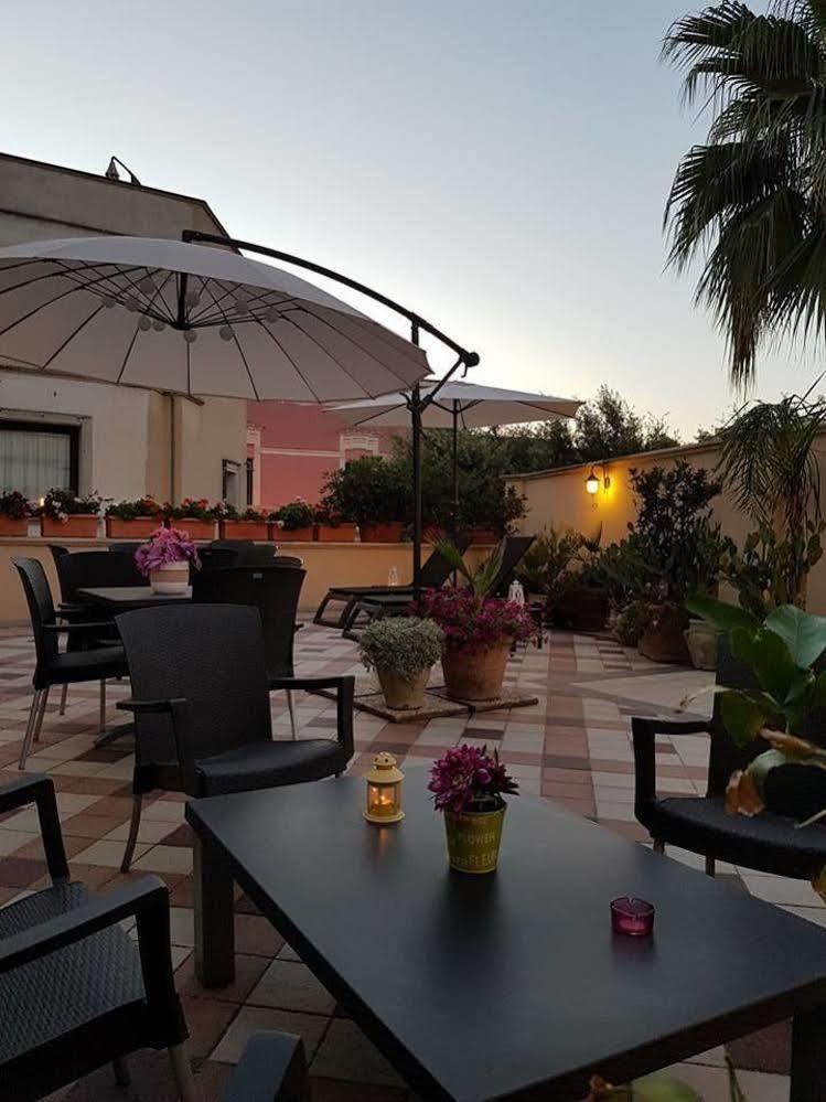 Palazzo Volta Boutique Luxury B&B Nardò Exteriör bild